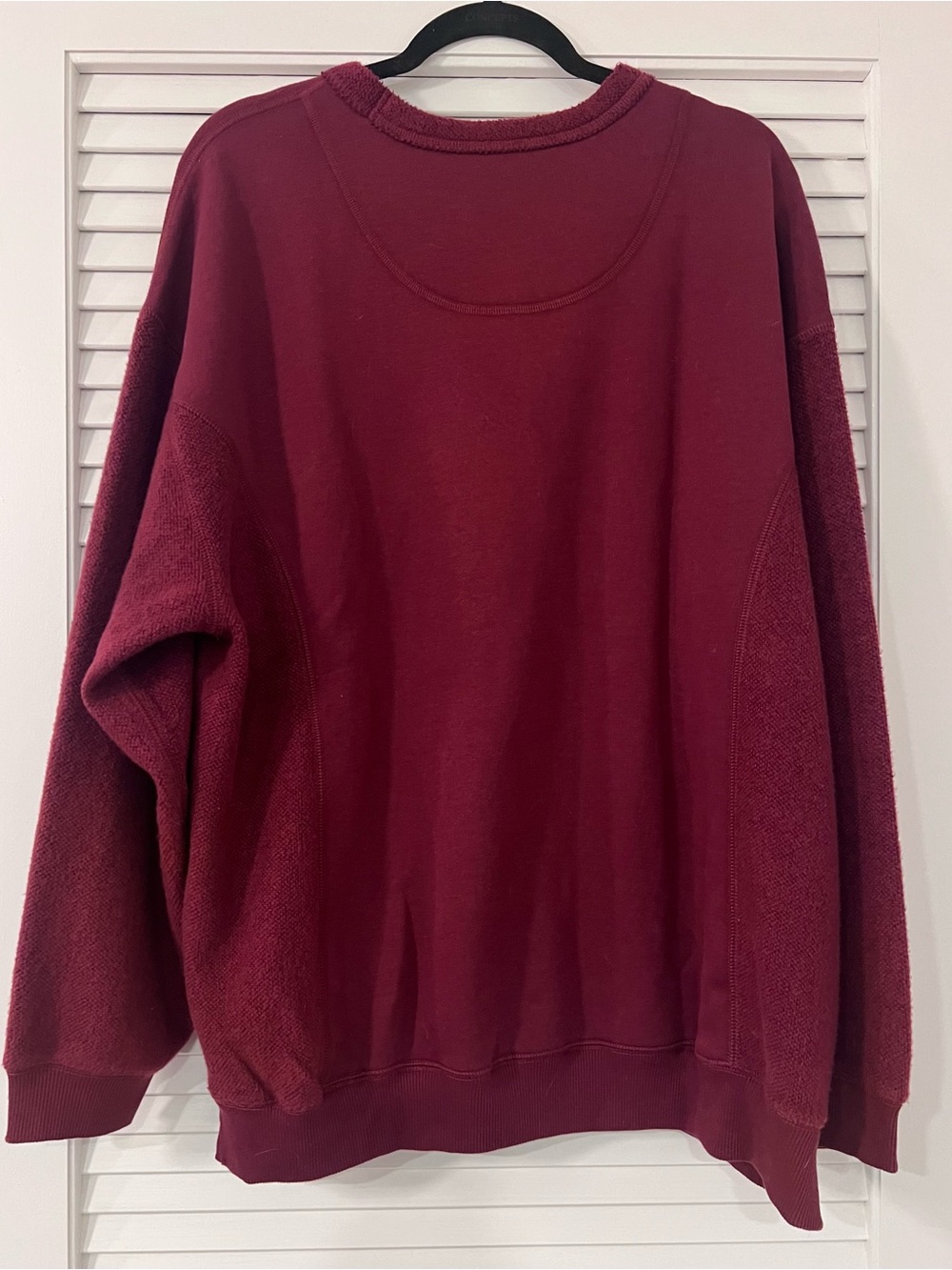 NWT Aerie Très Chic Chenille Sweatshirt in Deep Cherry - Picture 8 of 10